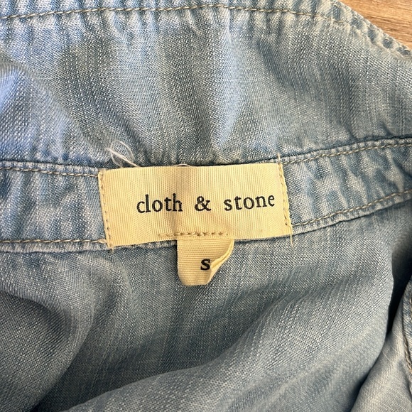 Cloth & Stone Chambray Ombré Half Button Up Long Sleeve Small - Picture 5 of 6